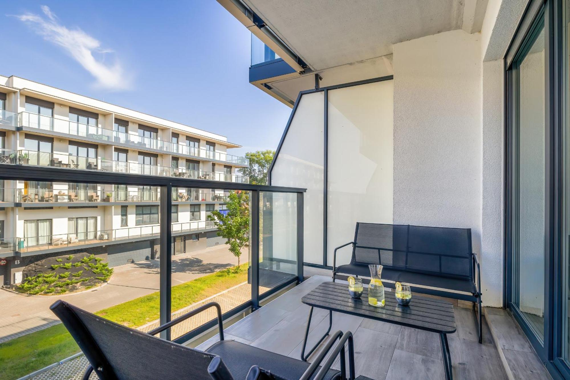 Exclusive Apartments Porta Mare Marina - Swimming Pool & Sauna By Renters Prestige Dziwnów Eksteriør billede